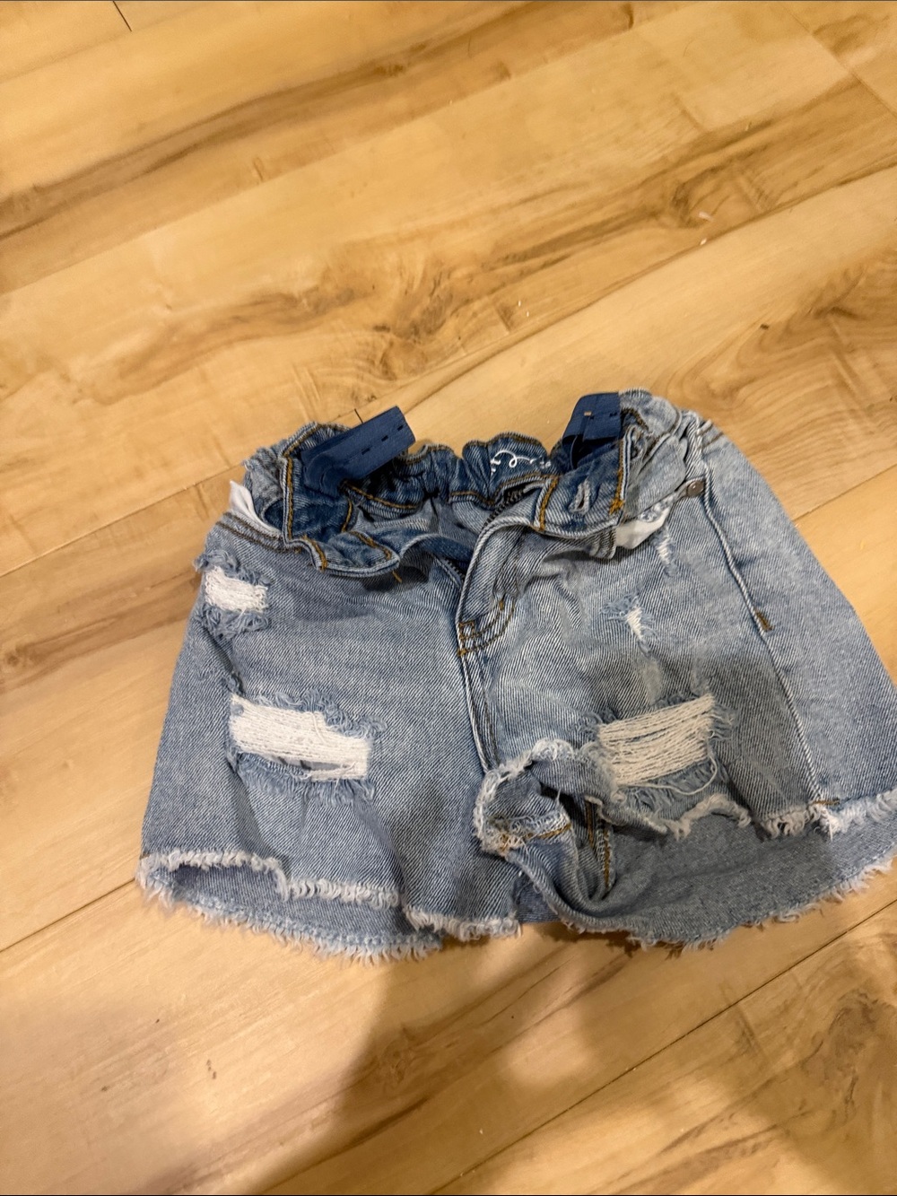 art class Light Blue Distressed Denim Shorts
